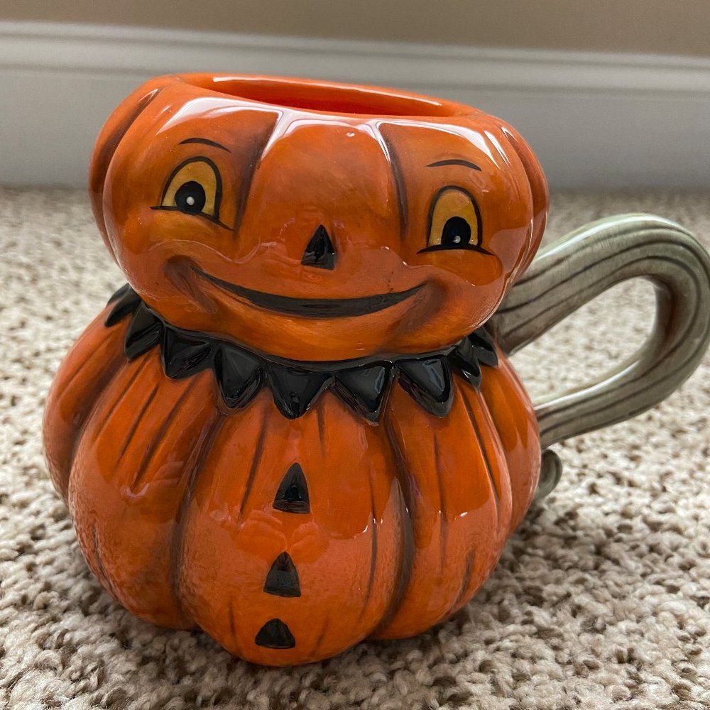 Johanna Parker Pumpking mug